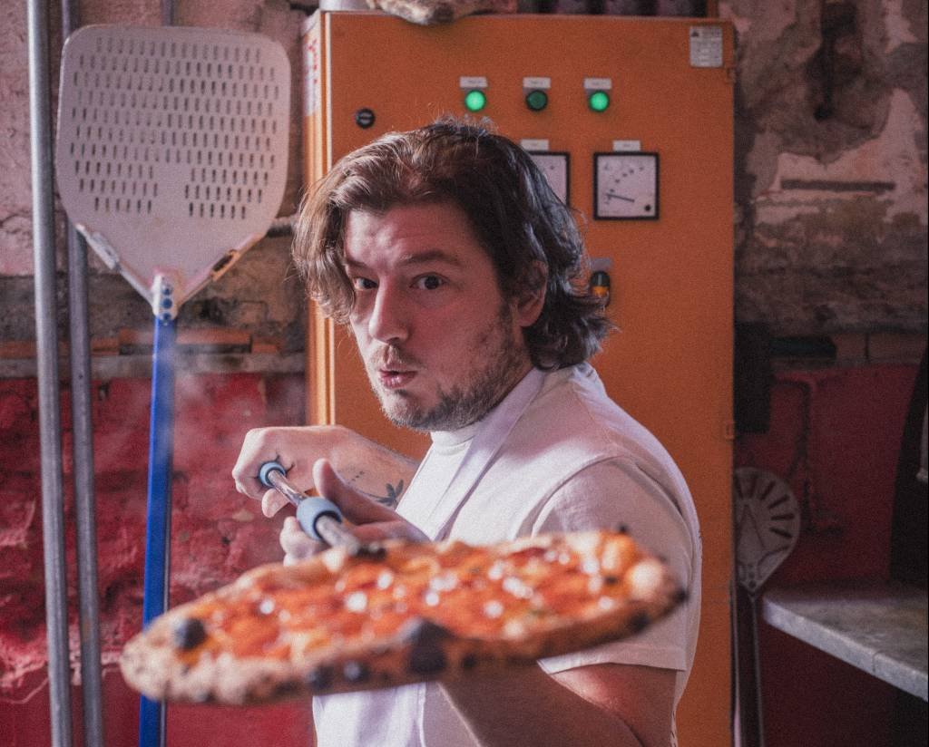 Robôs na cozinha? A "pizza do futuro" não é aceita por todos