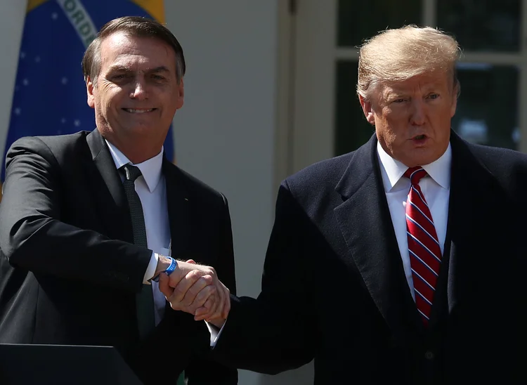 Bolsonaro e Trump: "O cara diminuiu o desemprego, melhorou a economia, atendeu os latinos que já estão lá" (Mark Wilson/Getty Images)