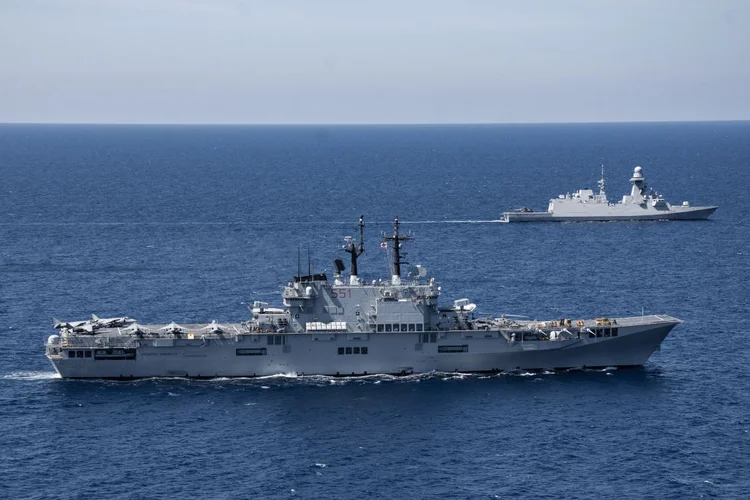 Navios militares: de acordo com o comandante Nate Christensen, porta-voz da Frota do Pacífico, navios fizeram solicitação para atacar em porto (Francesco Militello Mirto/NurPhoto/Getty Images)