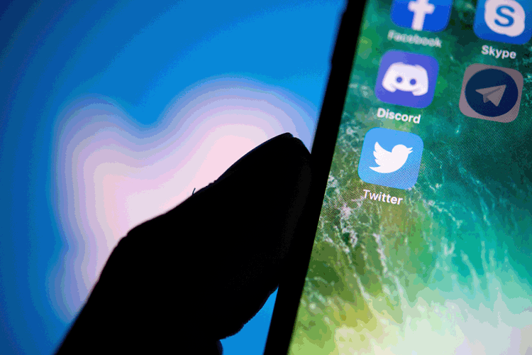 Twitter: dados incluem o código do país de uma pessoa (picture alliance / Contributor/Getty Images)