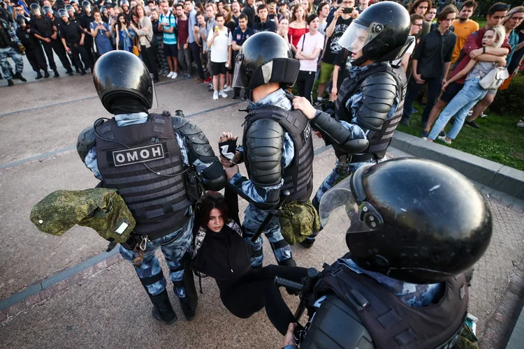 Rússia: a lista de profissões proibidas para mulheres foi aprovada na era soviética (Sergei BobylevTASS/Getty Images)