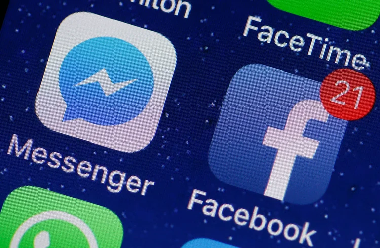 Facebook: aplicativo Messenger Kids tinha falhas que permitia a crianças falarem com estranhos (Chesnot / Colaborador/Getty Images)