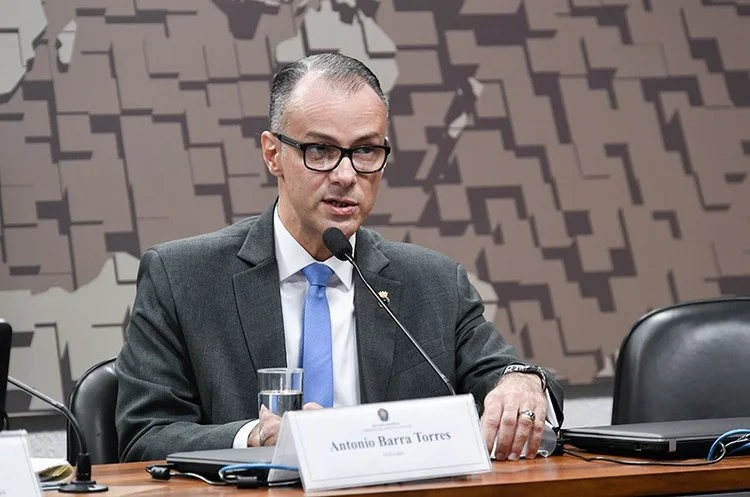 Antonio Barra Torres: Bolsonaro avalia trocar o presidente da Anvisa pelo recém-nomeado diretor do órgão regulador (Leopoldo Silva/Agência Senado)