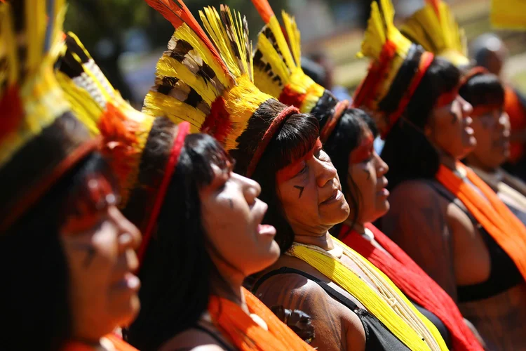 Amazônia: Segundo a Apib, número de indígenas brasileiros mortos pelo vírus subiu para 18, mas o governo só registrou oficialmente seis (Andre Coelho/Reuters)