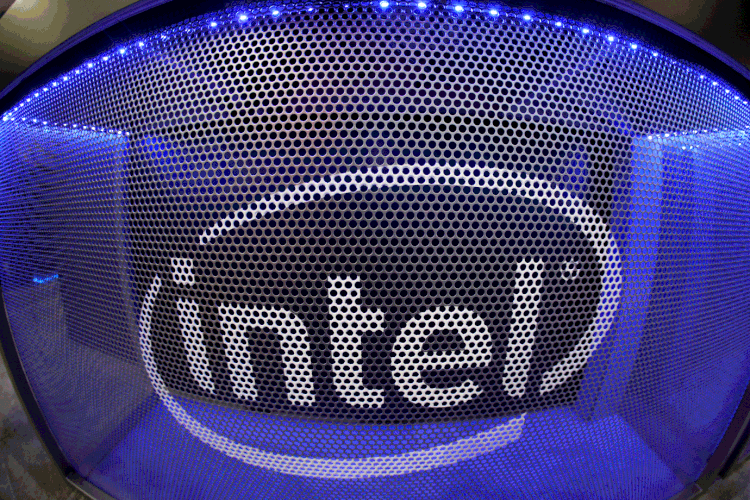 Intel: empresa investiu em startups de inteligência artificial em Israel (Mike Blake/Reuters)