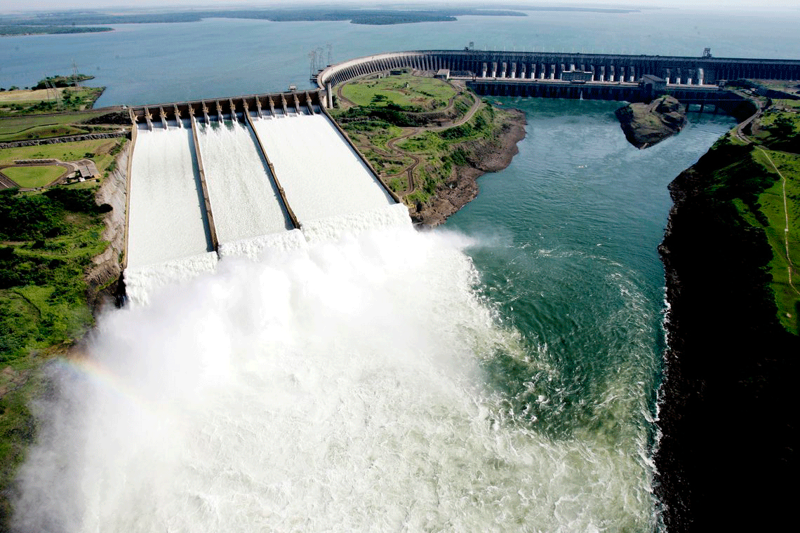 Itaipu: após 80 dias aberto, vertedouro deve ser fechado na segunda-feira