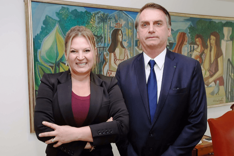 Bolsonaro avalia veto de Lei de Abuso de autoridade, diz Joice