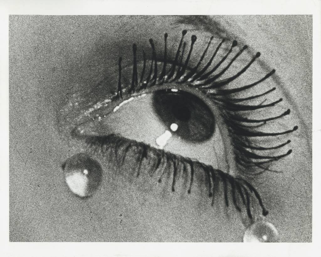 Man Ray ganha exposição inédita em São Paulo