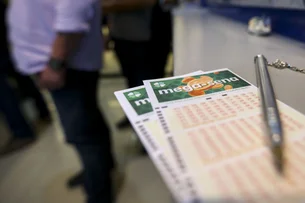 De onde vem os prêmios da Mega Sena? Como funciona a arrecadação da Caixa?
