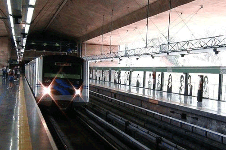 Metrô: empresas podem ser obrigadas a reservar vagões exclusivos para mulheres e crianças (Victoria Saça/Metrô/Divulgação)