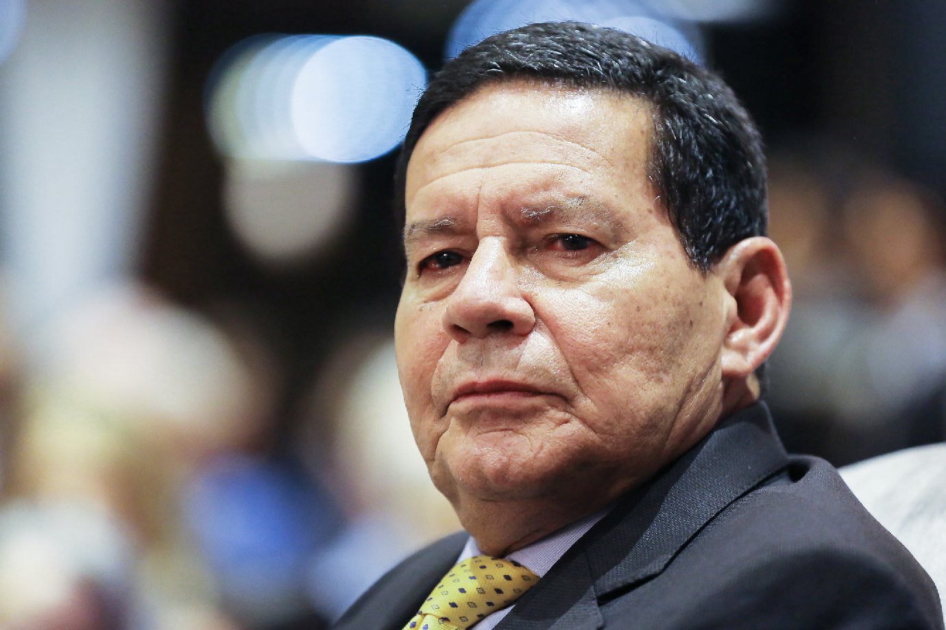 Mourão diz que Amazônia brasileira está segura e culpa seca por queimadas