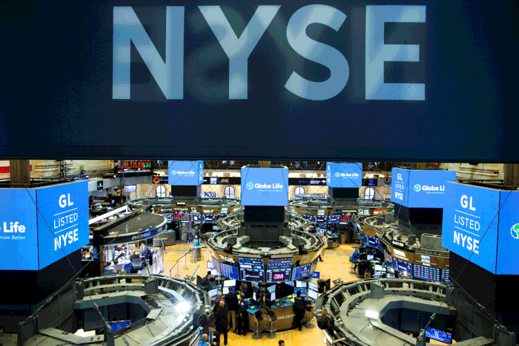 NYSE: índice S&P 500 subiu 50% desde a eleição de Donald Trump, no fim de 2016 (Eduardo Munoz/Reuters)