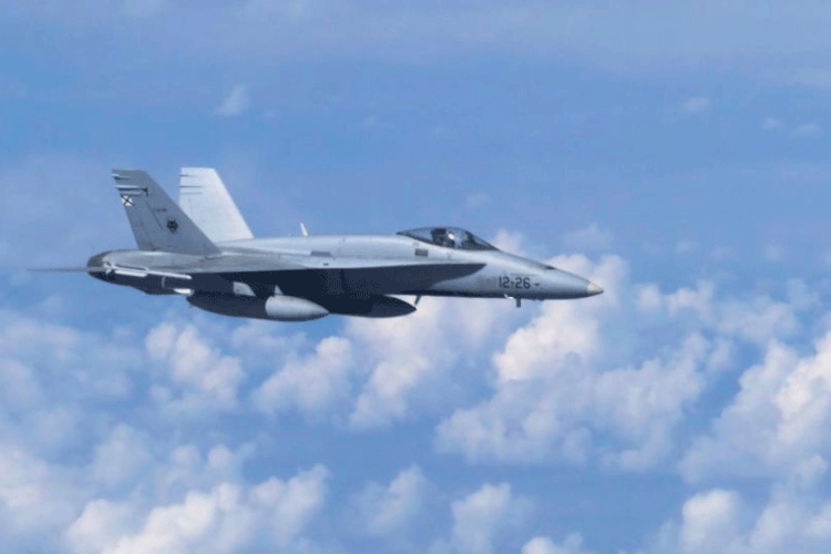 F-18: ministério da Defesa russo afirmou que pediram para avião se afastar (Ministério da Defesa da Rússia/Divulgação)