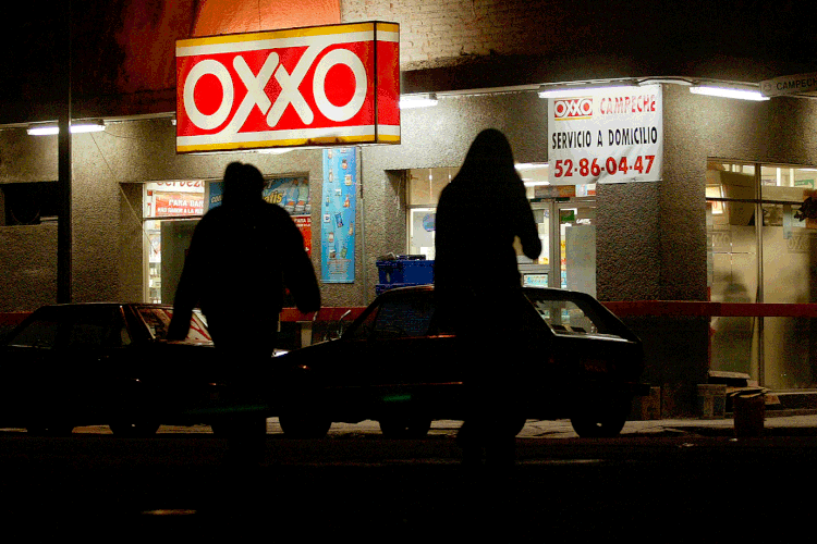 Loja Oxxo: que mexicana Femsa trará ao Brasil a partir de joint venture com a Raízen (Henry Romero/Reuters)