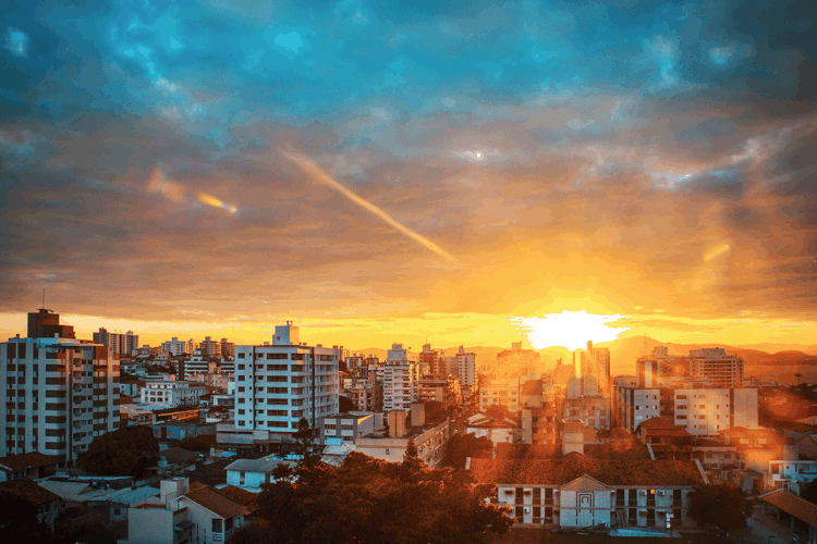Prédios em Florianópolis; Aluguel (DircinhaSW/Getty Images)