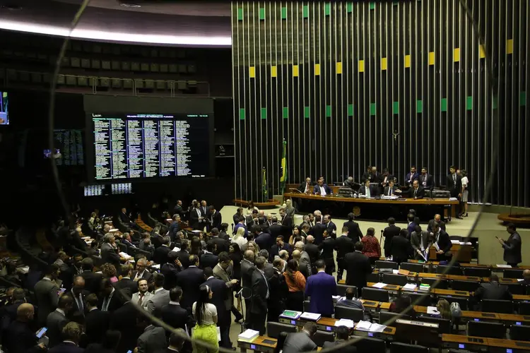 Câmara: projeto de lei pode alterar classificação do que é improbidade administrativa. (Fabio Rodrigues Pozzebom/Agência Brasil)