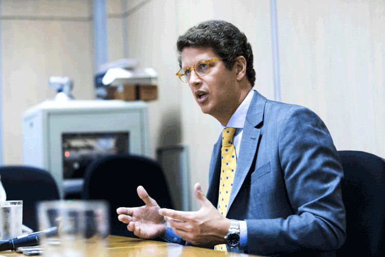 Ricardo Salles: ministro do meio ambiente falou em sensacionalismo em coberturas sobre questões ambientais (Gilberto Soares/MMA/Flickr)