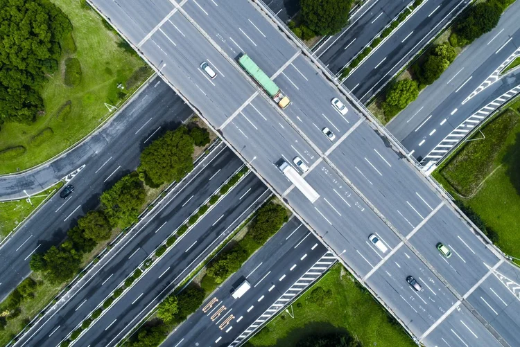 Mobilidade: startup em breve apresentará caminhões com recursos de condução parcialmente automatizados (Michael H/Getty Images)