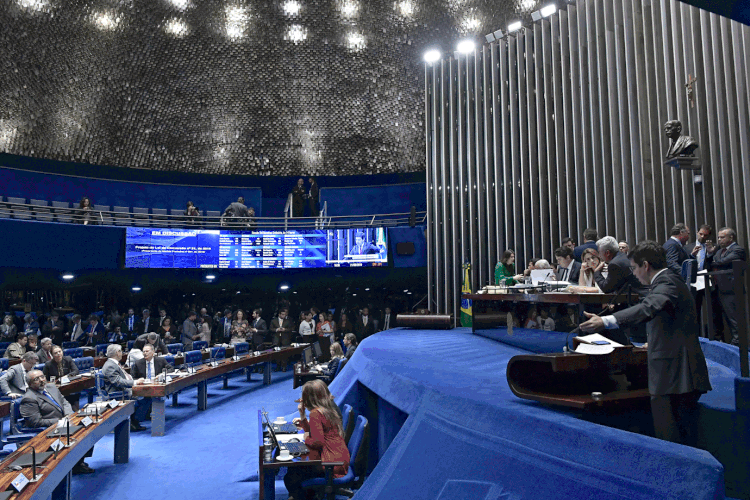 Senado: segundo relator, texto terá como objetivos reduzir a carga tributária, sobretudo para os mais pobres, e desonerar a folha de pagamento das empresas (Waldemir Barreto/Agência Senado)