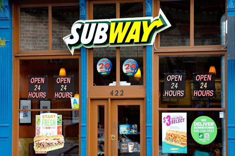 Subway: Rede entra no movimento de "carnes" vegetais e testará almôndegas da Beyond Meat (Mike Blake/Reuters)