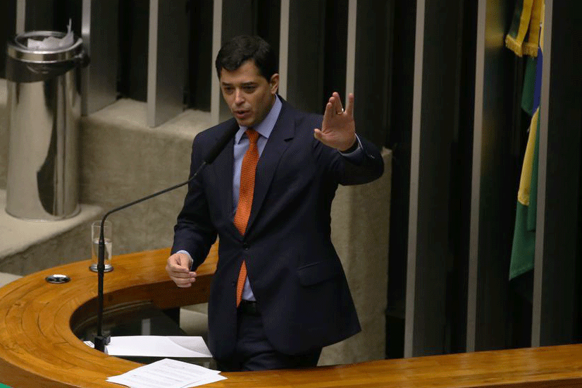 Polícia Federal prende Indio da Costa em operação