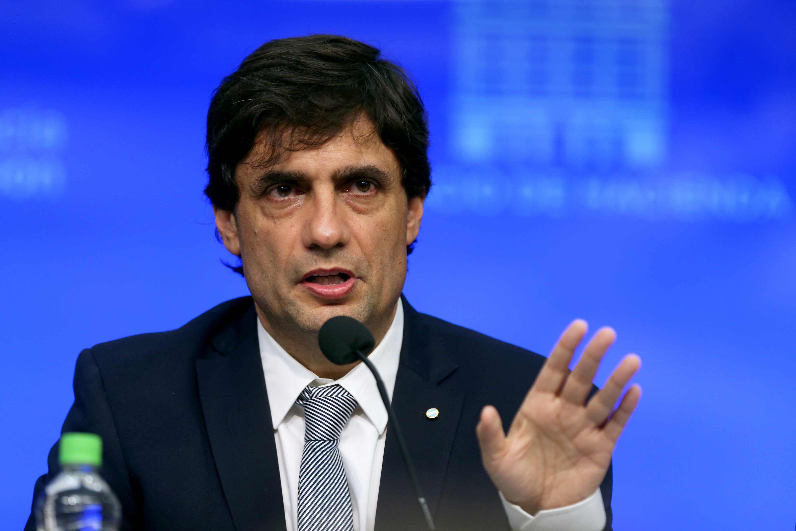Controle cambial acalmou mercado argentino, diz ministro da Fazenda