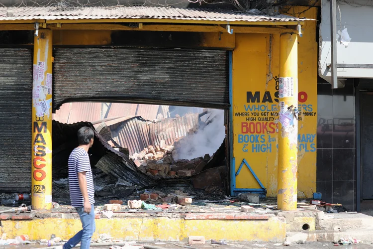 África do Sul: mais de 400 pessoas foram presas durante durante os ataques (Marius Bosch/Reuters)