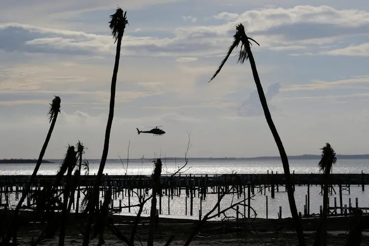 Bahamas após passagem do furacão Dorian, dia 4/9/2019 (Dante Carrer/Reuters)