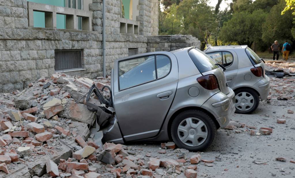 Terremoto na Albânia causa pânico e deixa dezenas de feridos