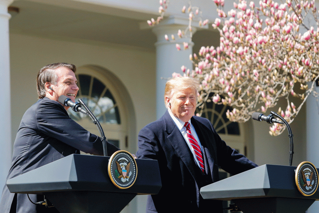 Trump chega à ONU e diz que Bolsonaro "é um bom homem"