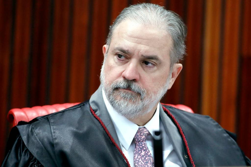 Relator de indicação de Aras será Eduardo Braga (MDB-AM), diz senadora