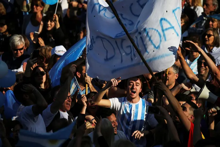 Argentina: país registrou aumento da pobreza em 2019 (Agustin Marcarian/Reuters)