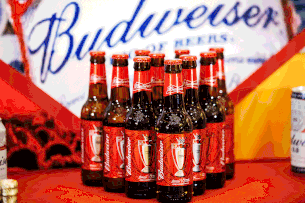 Governo russo bloqueia plano da AB InBev de deixar país