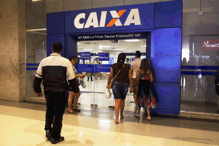 Caixa: BC adotou medida para limitar o juro do cheque especial em 8% (José Cruz/Agência Brasil)