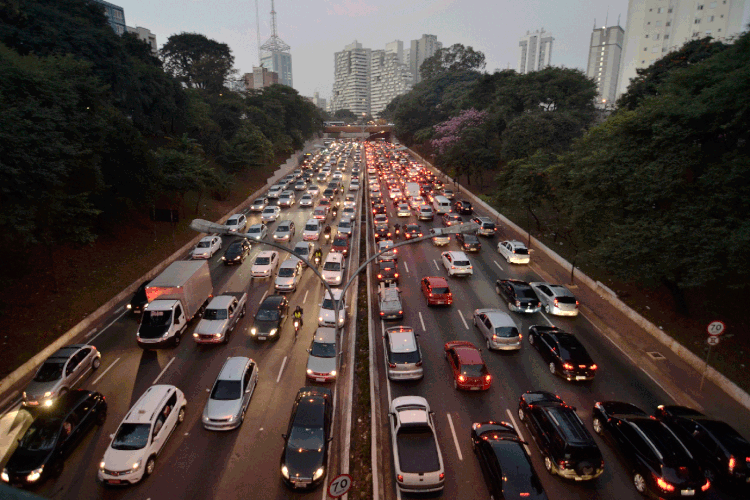 Veículos: entidade afirma que bancos vão aumentar crédito para compra de carros (Levi Bianco/Getty Images)