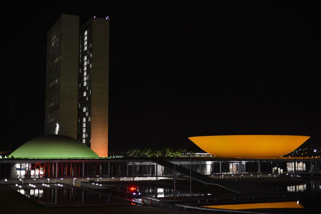 Governo estuda proposta para acabar com estabilidade de servidor público