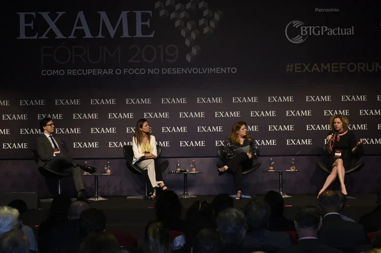 EXAME Fórum. Debate: reforma do Estado, desburocratização e produtividade. Luis Felipe Monteiro, Patrícia Ellen, Fabiane e Ana Carla Abrão (Germano Lüders/Exame)