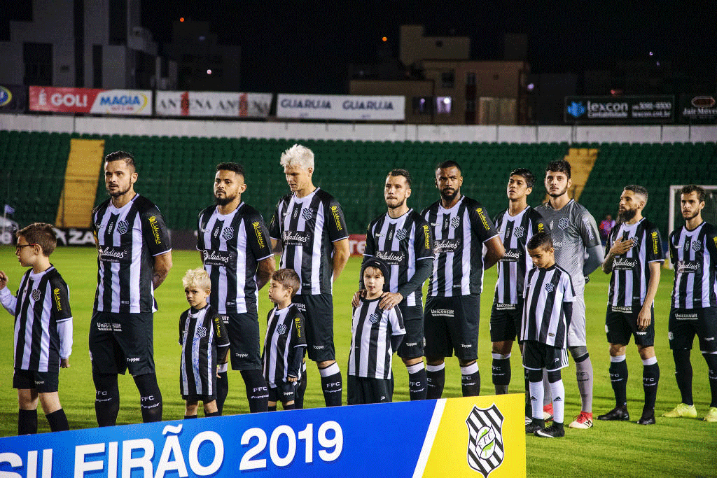 No Figueirense, o time da B na série C, vai agora jogar para não cair  para a série D