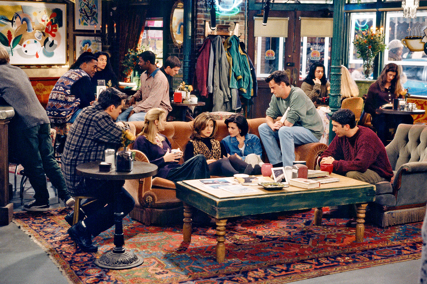 "Friends" completa 25 anos e segue arrebatando fãs ao redor do mundo