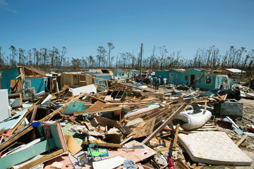 Potencial ciclone ameaça áreas devastadas pelo furacão Dorian nas Bahamas
