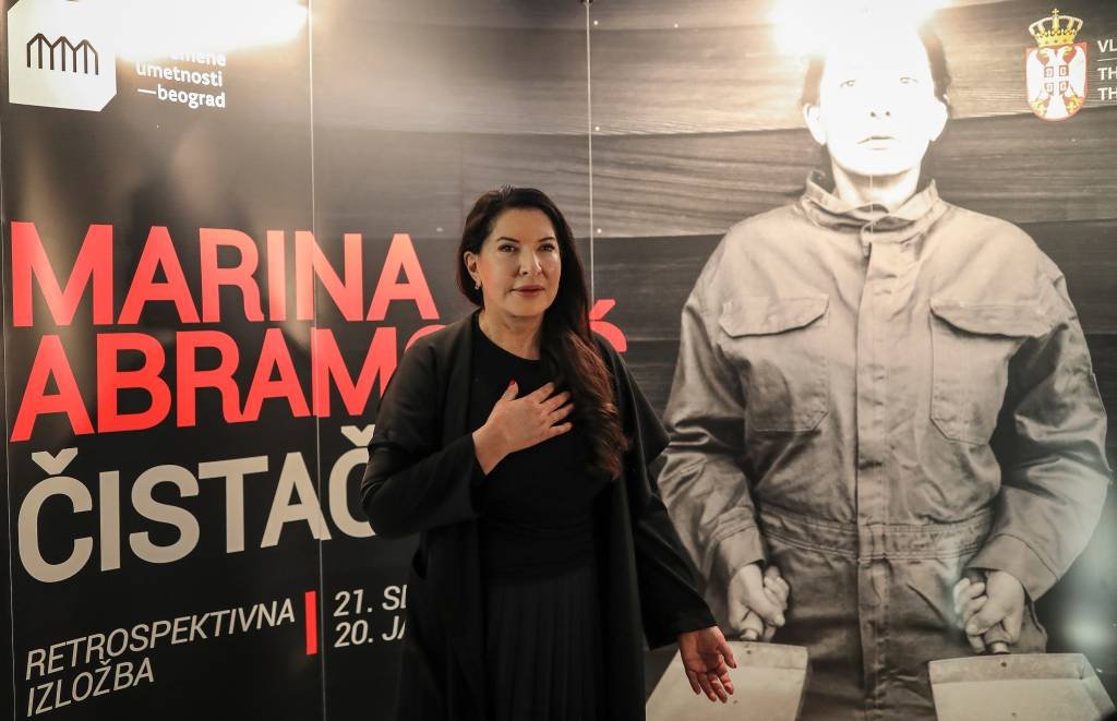 Marina Abramovic volta a se apresentar em Belgrado após três décadas