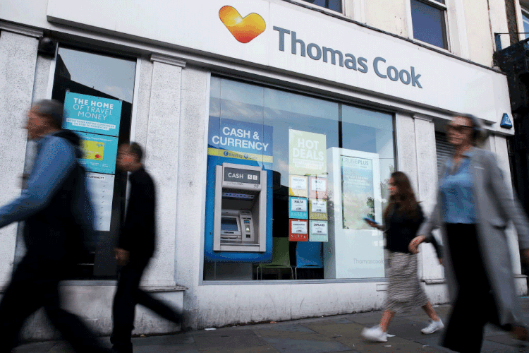 Thomas Cook: entre os elementos que contribuíram para a queda, os especialistas indicam uma volumosa dívida de US$ 2,1 bilhões (Hollie Adams/Getty Images)