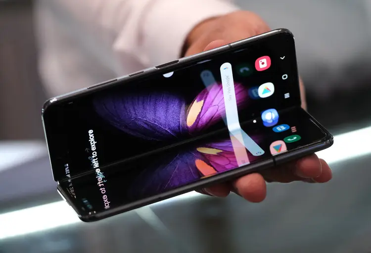 PRIMEIRO GALAXY FOLD, AINDA EM 2019: segunda versão mais robusta do aparelho será divulgada nesta quarta-feira pela Samsung (Sean Gallup/Getty Images)