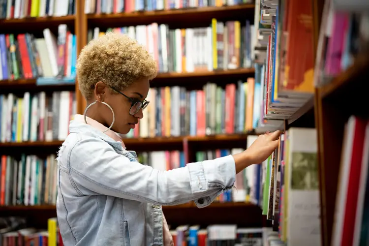 Estudante: carteira digital do estudante garante inclusão à Lei da Meia Entrada (FG Trade/Getty Images)