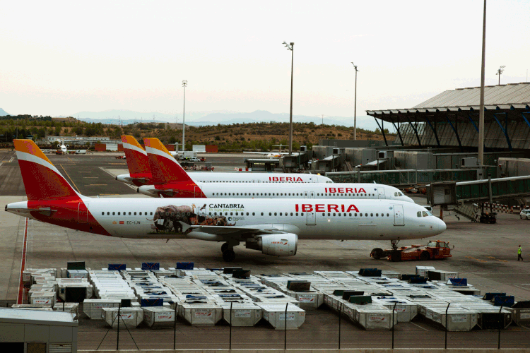 Ibéria: companhia cancelou 4 mil passagens de ida e volta entre o Rio de Janeiro e Paris (NurPhoto/Getty Images)