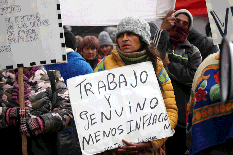 Protesto na Argentina: protestos tomam avenida 9 julho contra governo Macri  (NurPhoto/Getty Images)