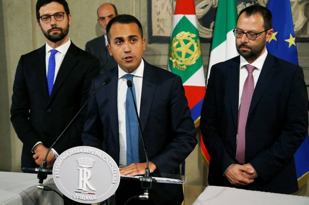 Itália: M5S vota a favor de coalizão com Partido Democrático