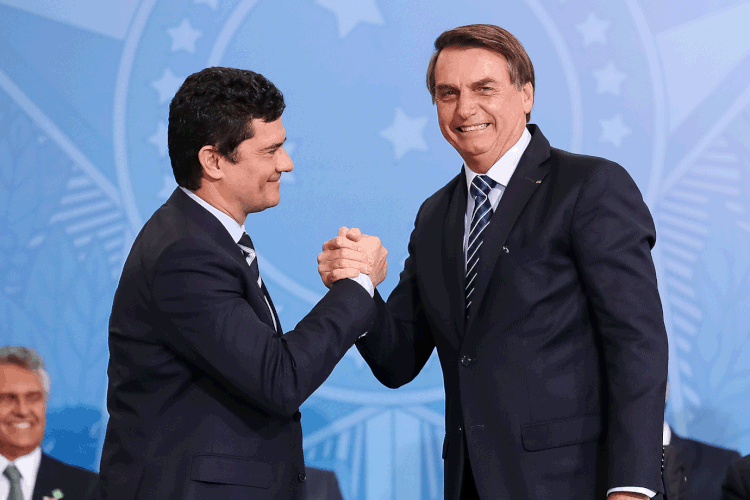 Jair Bolsonaro: "O Moro propôs, se não me engano, dez vetos. Nove já acolhi, um estou discutindo. E têm mais vetos ainda" (Marcos Corrêa/PR/Flickr)