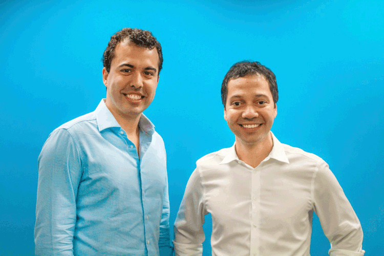 Pedro Conrade (Neon) e Marcelo Moraes (MEI Fácil): aquisição trará para a Neon serviços de educação financeira e maquininhas (Neon/Divulgação)