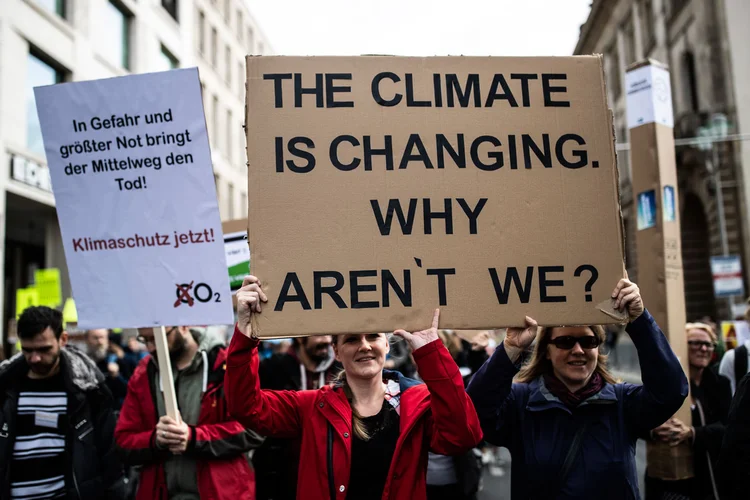 Protestos pelo clima: há manifestações em todo o mundo para alertar sobre as mudanças climáticas (Maja Hitij/Getty Images)